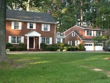 Main picture of 5240 Riverwood Rd