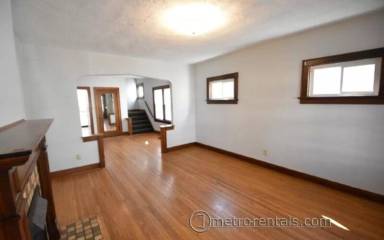 Main picture of 87 W California Ave