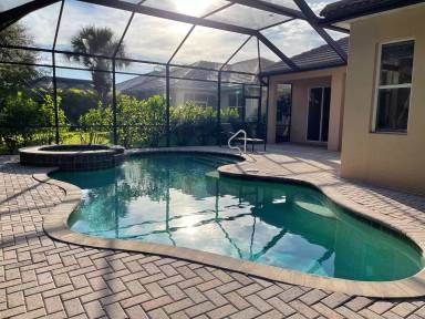 Main picture of 6463 Waverly Green Way