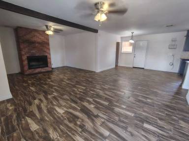 Main picture of 1218 46th Pl