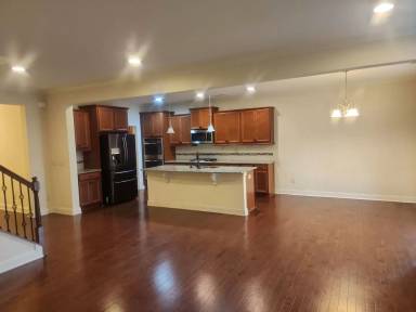 Main picture of 1916 Bright Kannon Way