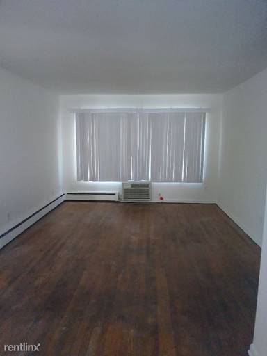 Main picture of 173 E Oakridge St