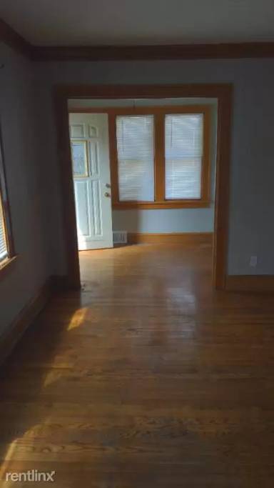 Main picture of 2460 N 55th St