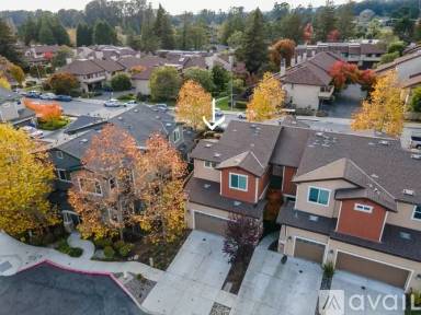 Main picture of 125 Atherton Loop