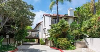 Main picture of 8686 Villa La Jolla Dr