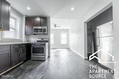 Main picture of 2338 W 18th Pl