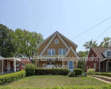 Main picture of 544 James St