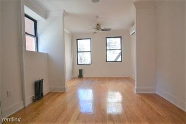 Main picture of 216 E 36th St
