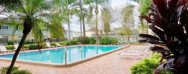 Main picture of 552 Golden Raintree Pl