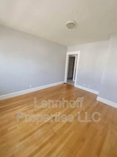 Main picture of 497 Andover St