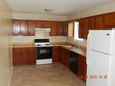 Main picture of 23303 Roosevelt Rd