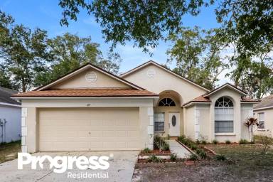 Main picture of 639 Somerstone Dr