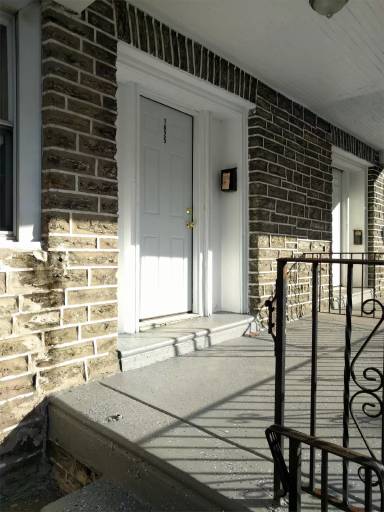 Main picture of 1825 W Ashdale St
