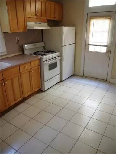Main picture of 476 Krams Ave