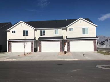 Main picture of 2260 W 2625 S