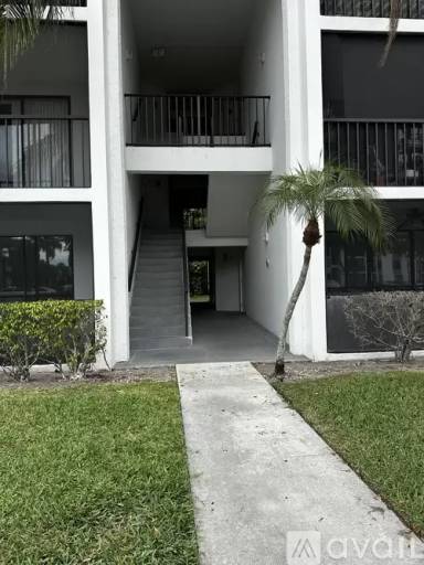 Main picture of 1009 Green Pine Blvd