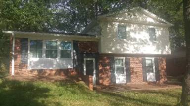 Main picture of 1918 Carlton Ave