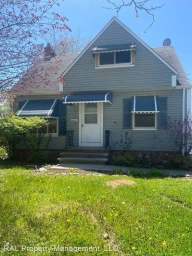 Main picture of 14412 Rockside Rd