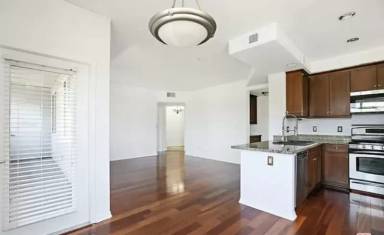 Main picture of 360 W Avenue 26