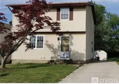 Main picture of 4015 Genesee Ave