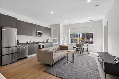 Main picture of 1324 N Capitol St NW