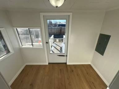 Main picture of 310 N Elm St