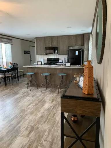 Main picture of 1009 Pebble Creek Ct