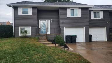 Main picture of 3513 S 135th Cir