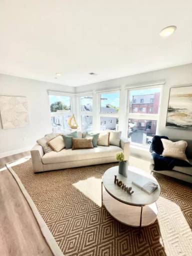 Main picture of 529 Mulberry St