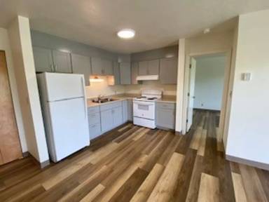 Main picture of 1651 2nd Ave