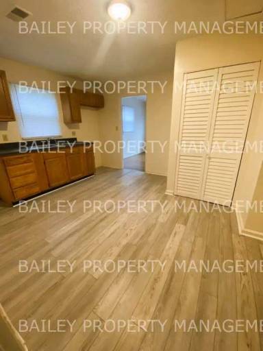 Main picture of 209 N 37th St