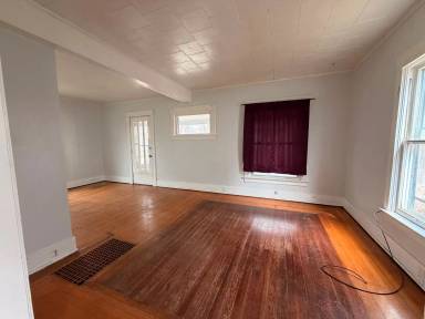 Main picture of 1239 6th Ave N