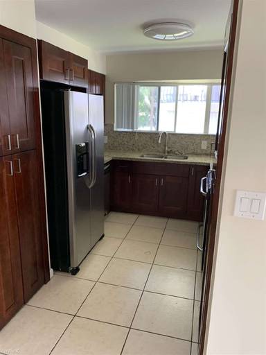 Main picture of 130 Golden Isles Dr