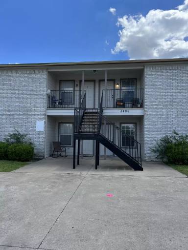 Main picture of 3402 Zephyr Rd