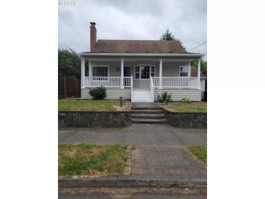 Main picture of 4912 N Yale St