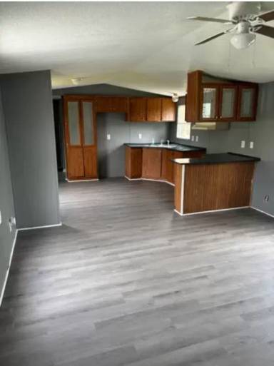 Main picture of 119 Lee Dr SE