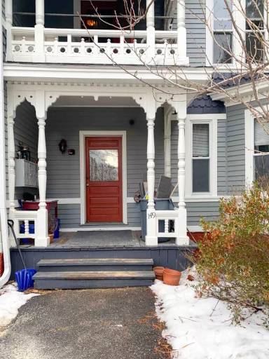 Main picture of 149 Elm St
