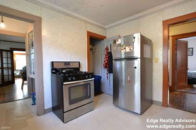 Main picture of 31 Claymoss Rd