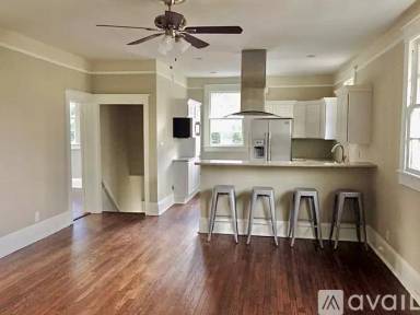 Main picture of 1217 Foucher St