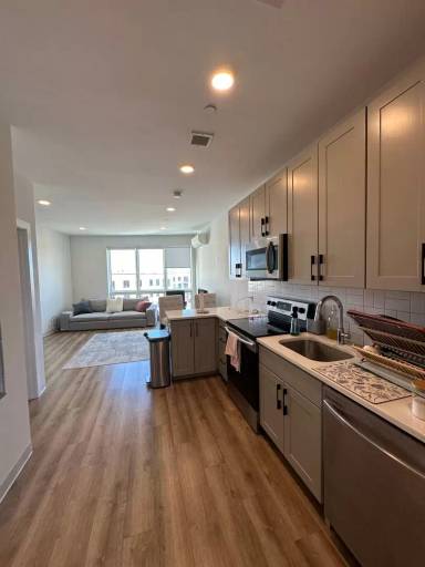 Main picture of 233 Hancock St
