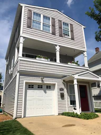 Main picture of 5 Thurston Ave