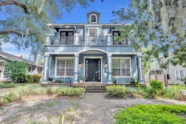 Main picture of 741 S Mills Ave