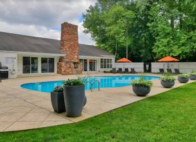 Main picture of Arlington Pointe Apartments