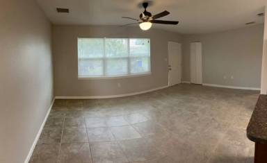Main picture of 120 Hardin Pl