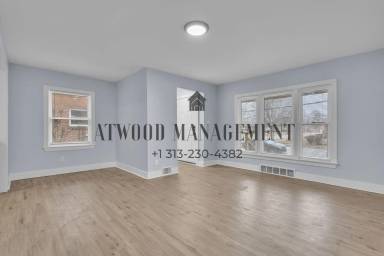 Main picture of 20845 Pickford St