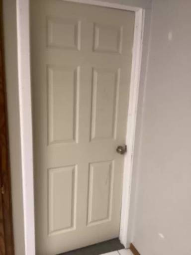 Main picture of 6655 Lonsdale Dr