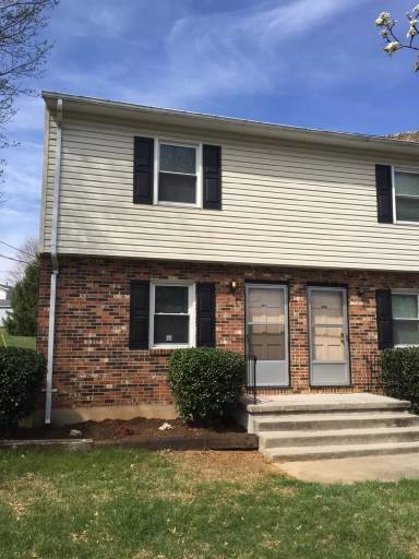 Main picture of 2159 Mulberry St