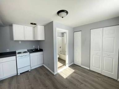 Main picture of 183 Loudon Rd