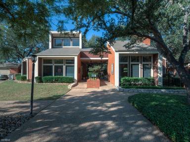 Main picture of Woodchase Apartments Austin