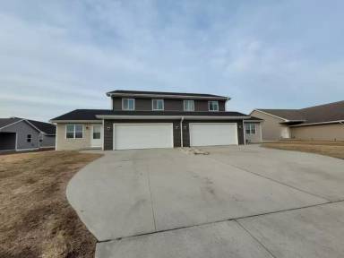 Main picture of 1233 Northwood Dr